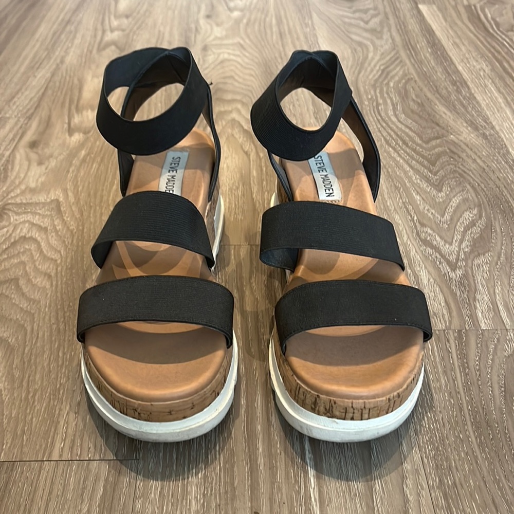 Steve Madden sandals